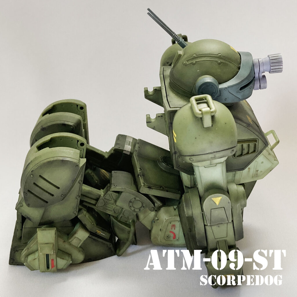 ウェーブ(Wave) 装甲騎兵ボトムズ スコープドッグ 1/24スケール 全高約16cm 色分け済みプラモデルの降着姿勢横