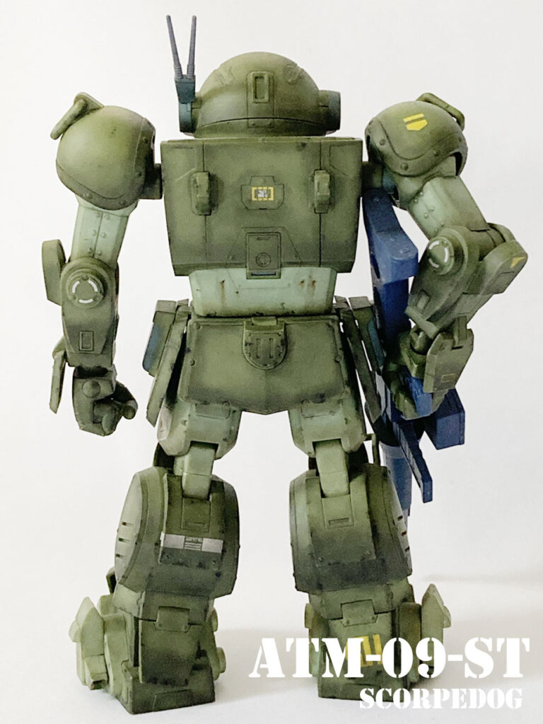 ウェーブ(Wave) 装甲騎兵ボトムズ スコープドッグ 1/24スケール 全高約16cm 色分け済みプラモデルの背面