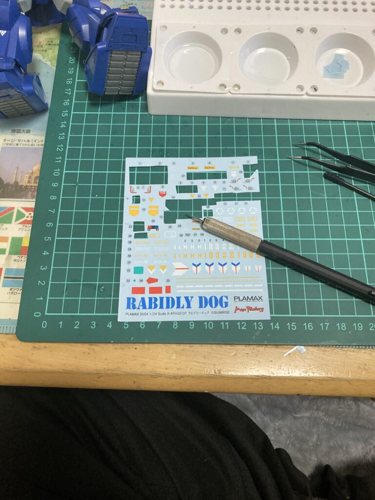 ラビドリードッグのデカール