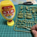 関節に木工ボンド